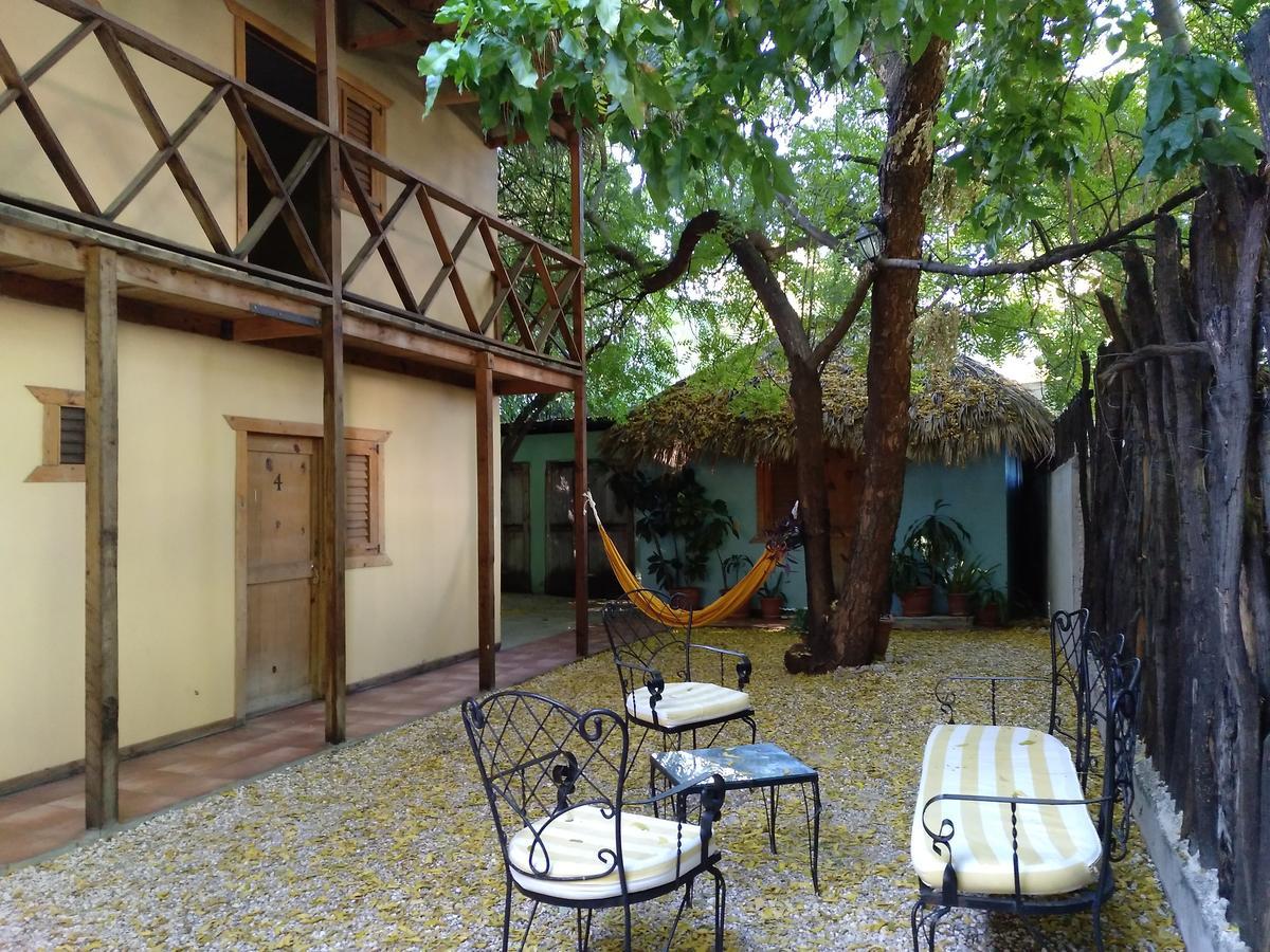 Hotel Loro Tuerto Barahona Esterno foto