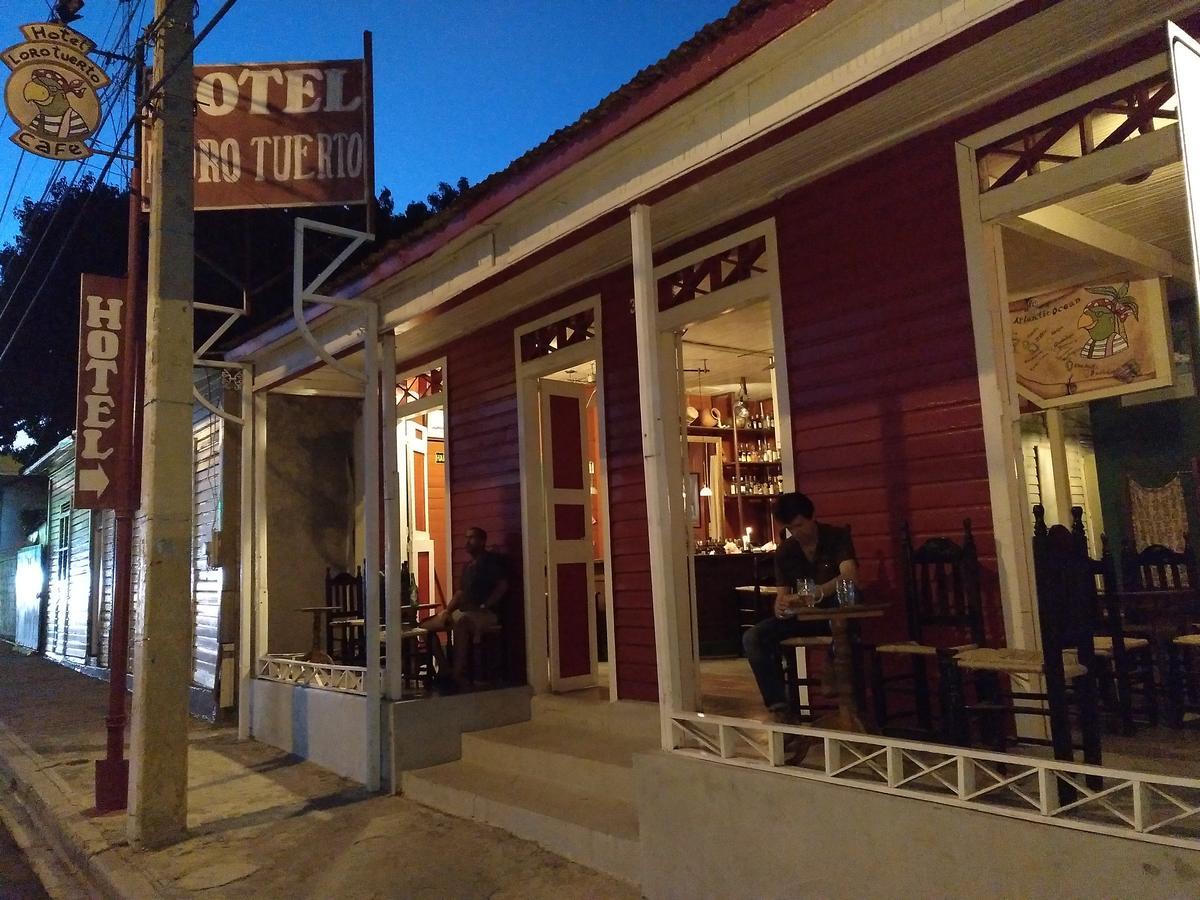 Hotel Loro Tuerto Barahona Esterno foto